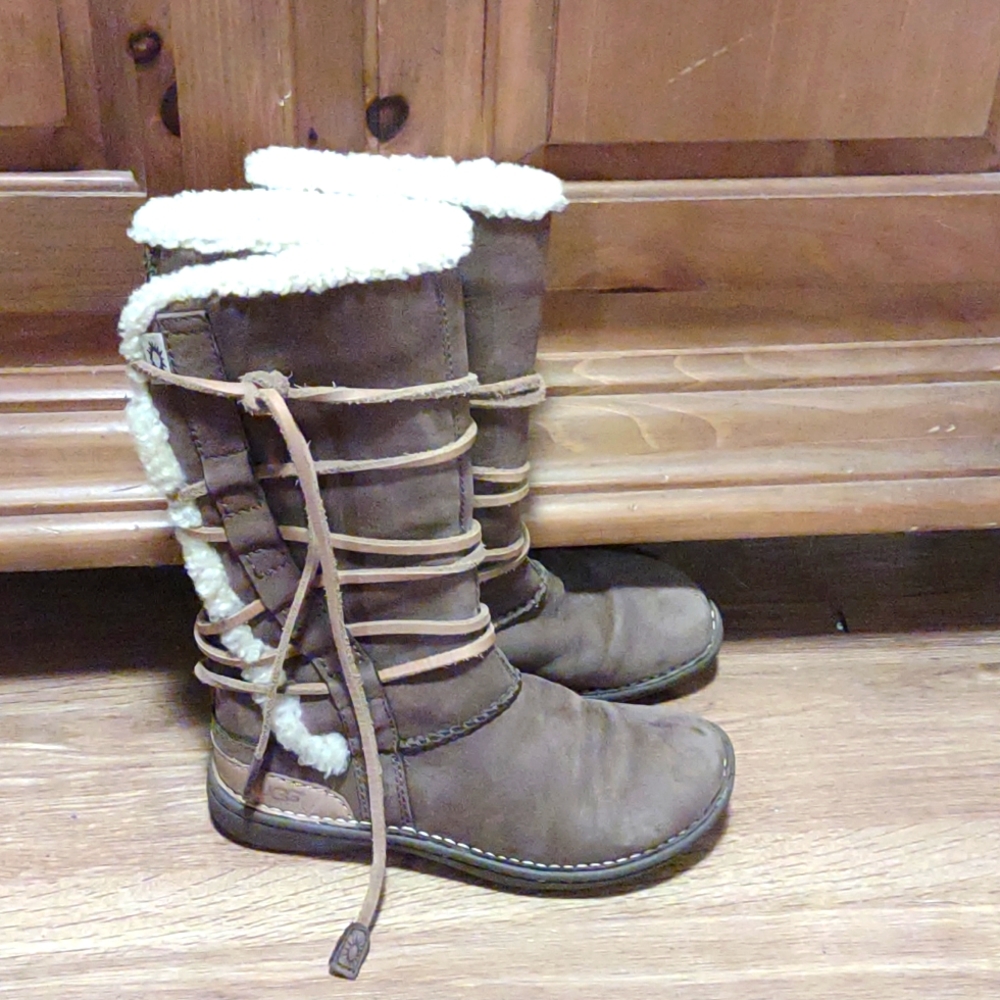 Ugg brown leather boots